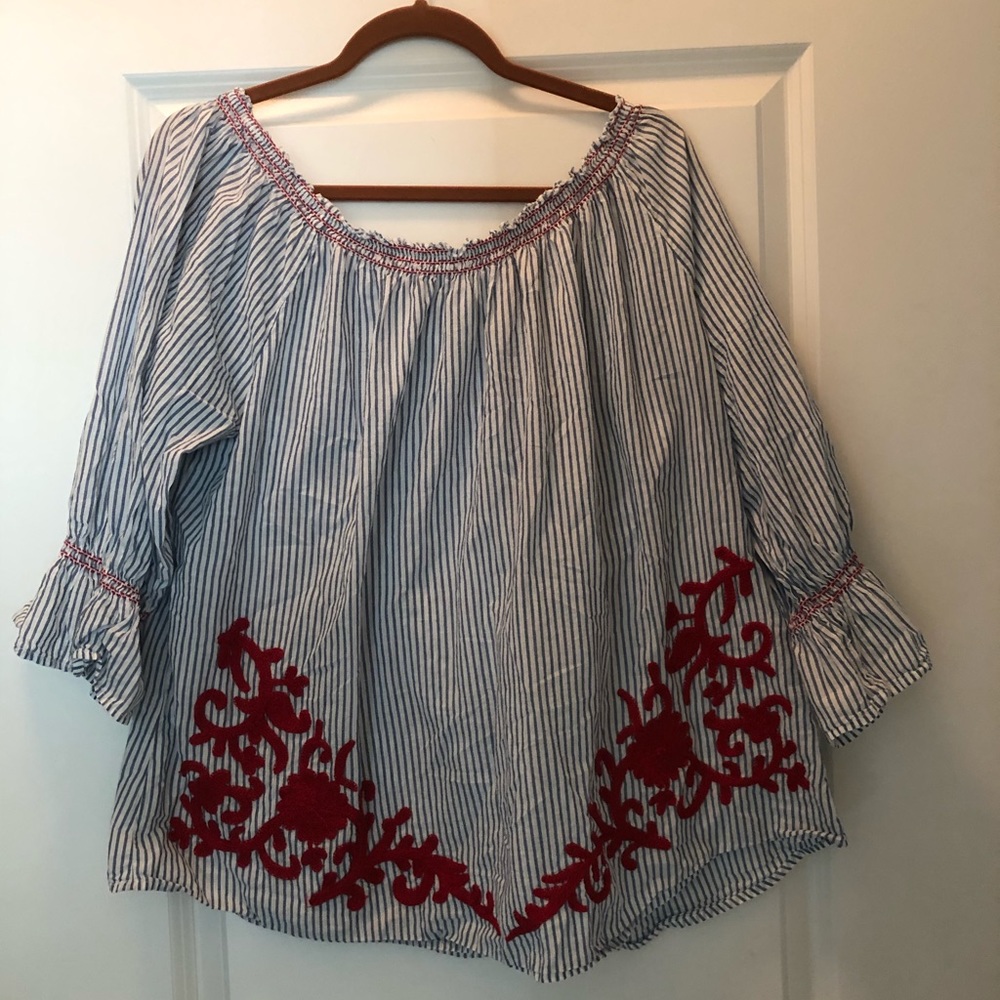 Off the shoulder summer shirt